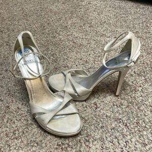 Stuart weitzman satin platform heels